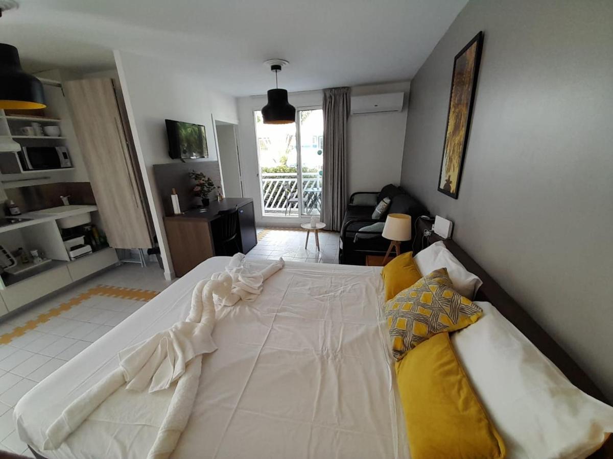 Studio 25 M Manganao Joela 4 Personnes Avec Machine A Laver (Adults Only) Saint-Francois  Exterior foto